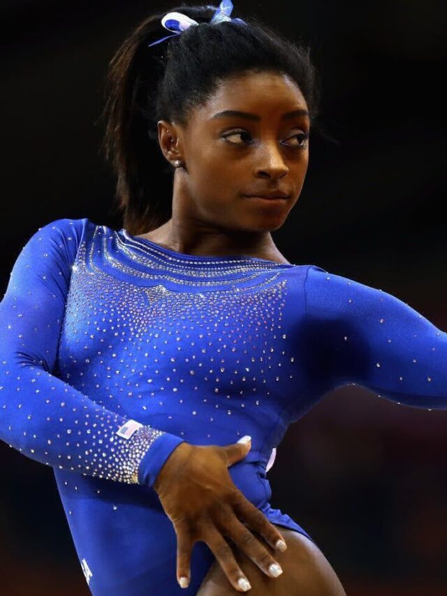 Simone Biles leads U.S. women to record 7th straight team title