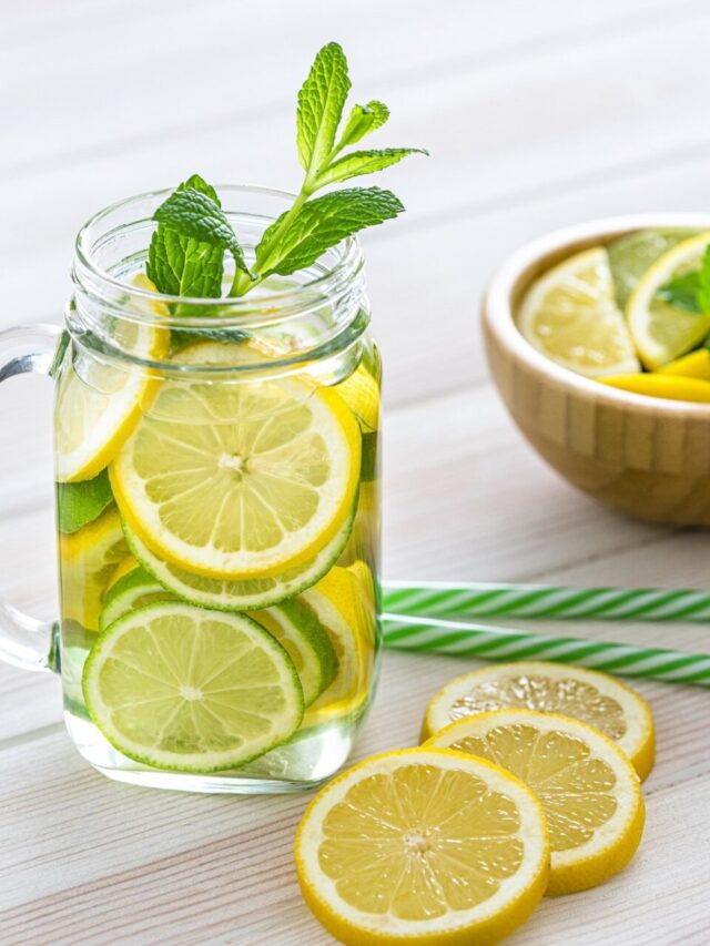 Lime Water vs. Lemon Water: Which Has More Health Benefits