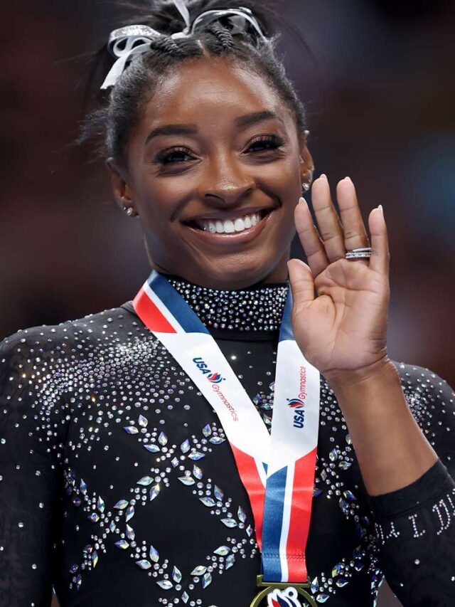 Simone Biles’ World Champs Floor Routine!